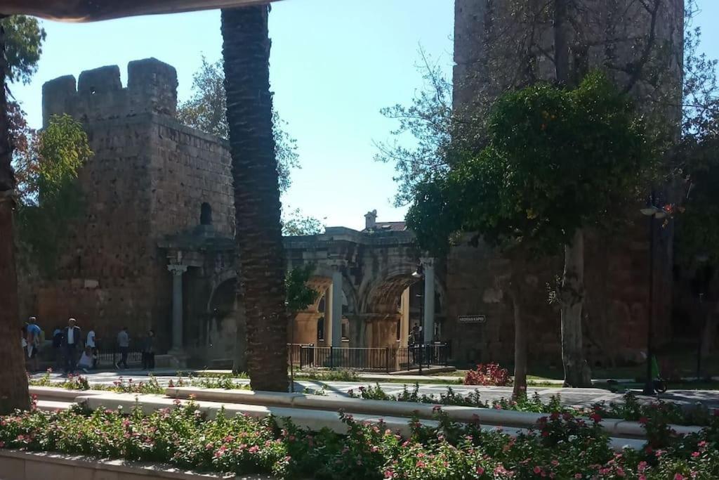 В Самом Сердце Анталии Daire Antalya